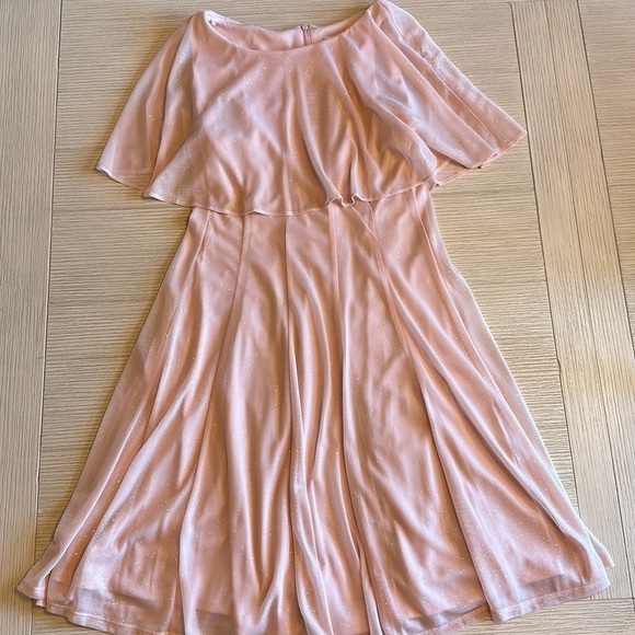 J. Taylor Cape Fit & Flare with Glitter Effect Dress Size‎ 8 Petite - Picture 1 of 9